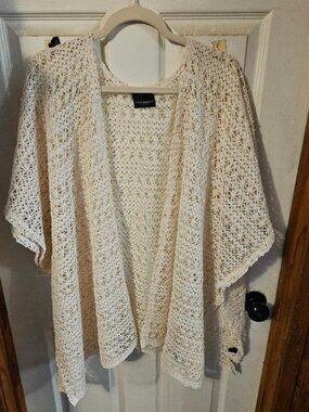 NWT Lane Bryant open front BOHO Kimono plus size /onesize fits all PRETTY!